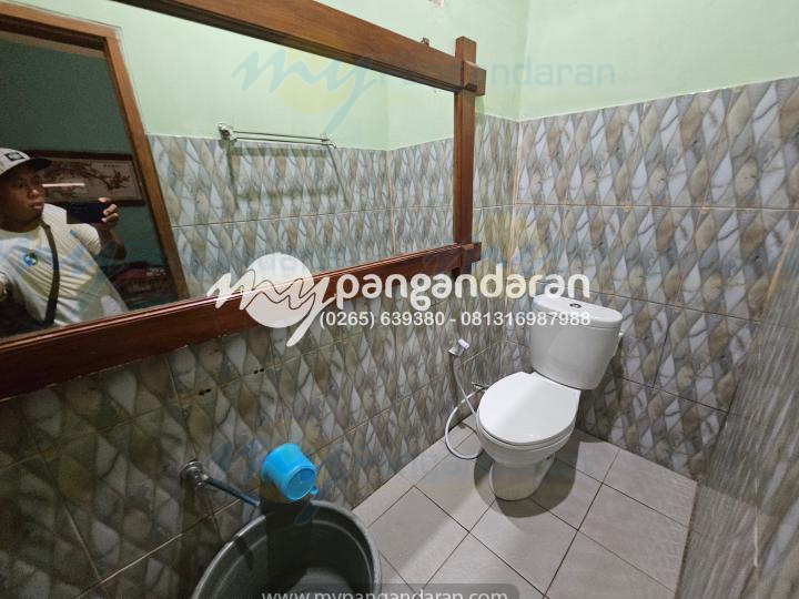  Tampilan Kamar Mandi Standar AC Villa Aditya Pangandaran